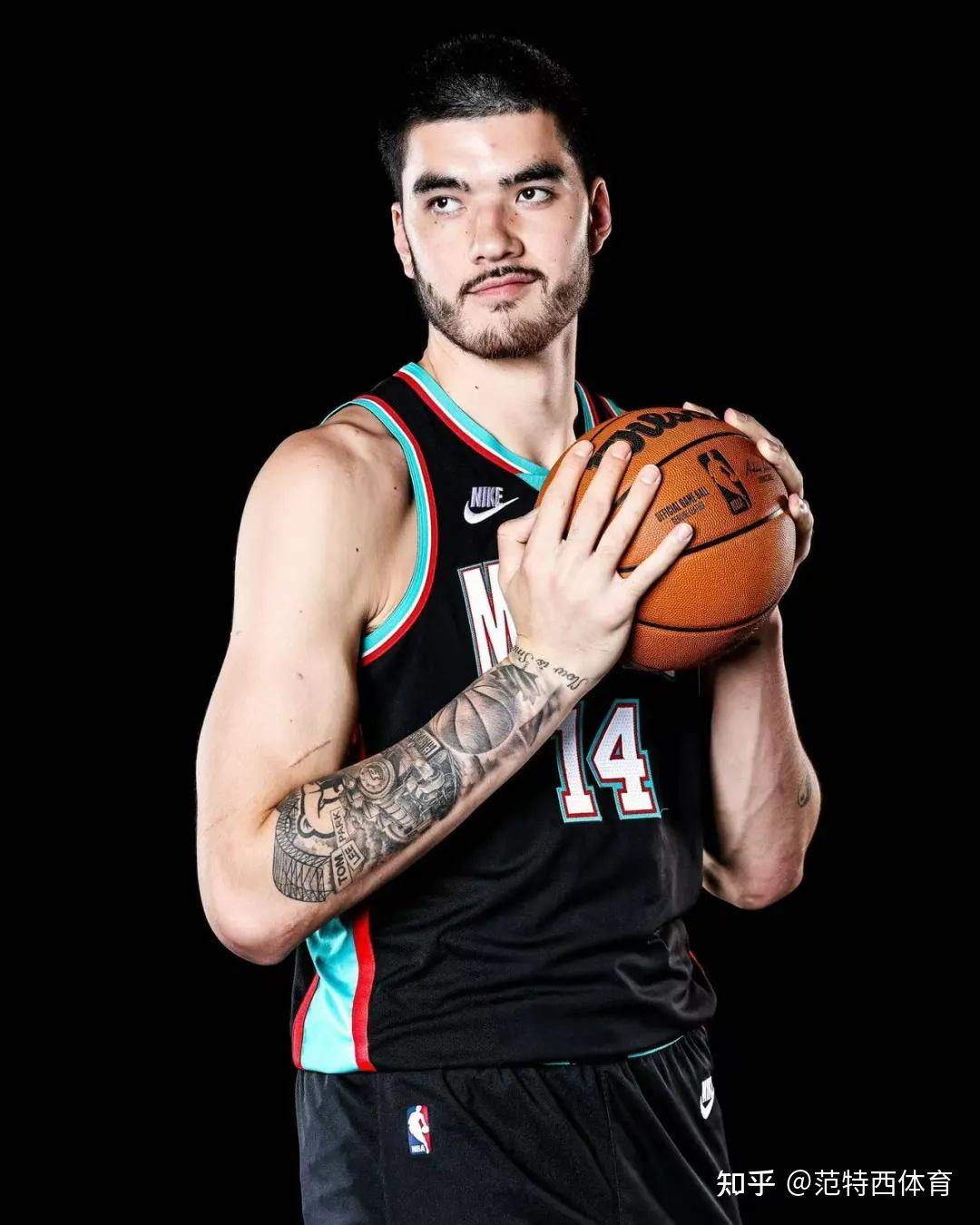 爱游戏官网-关于孟菲斯灰熊发布备战花絮，今晚战术微调，NBA季后赛任务艰巨，球探报告显示潜力的信息